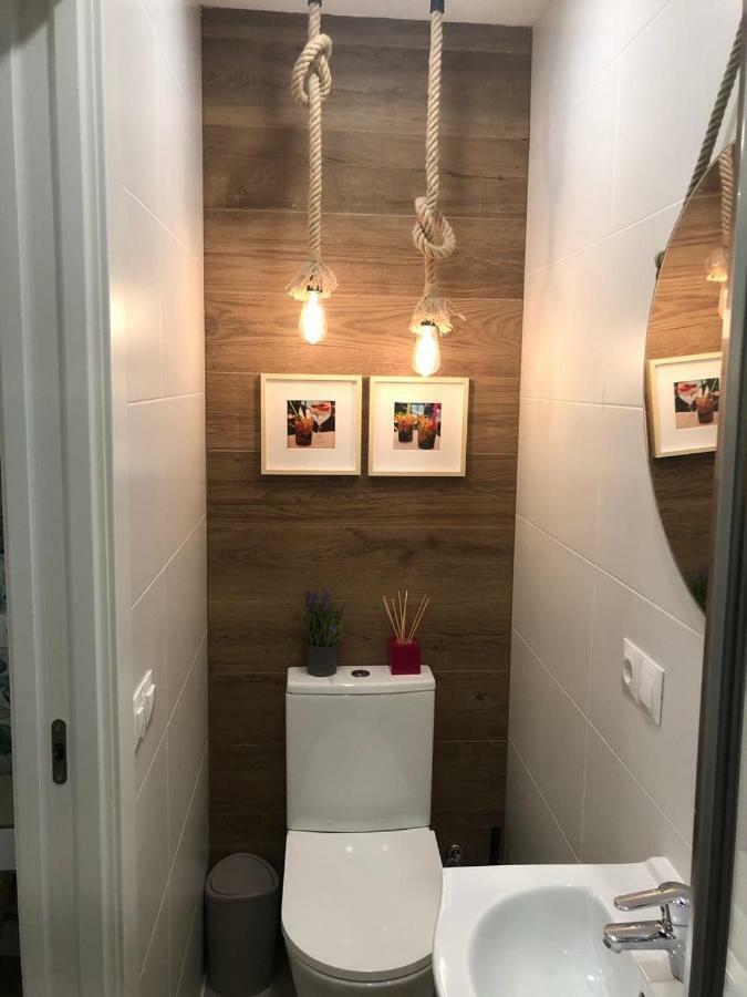 Los Cisnes II - Modern Apartment เบนัลมาเดนา ภายนอก รูปภาพ